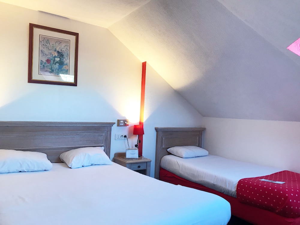 Brit Hotel Aux Sacres - Reims Centre 19/51