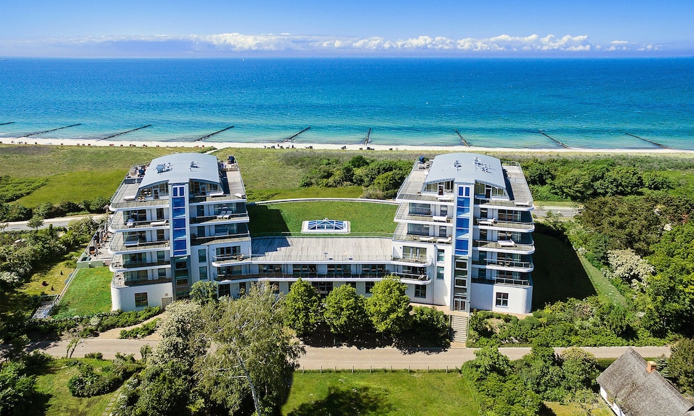 THE GRAND Ahrenshoop 2/50