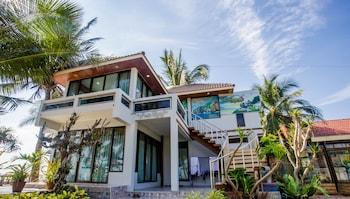 RESIDENCE, SEA SIDE, GROUND FLOOR