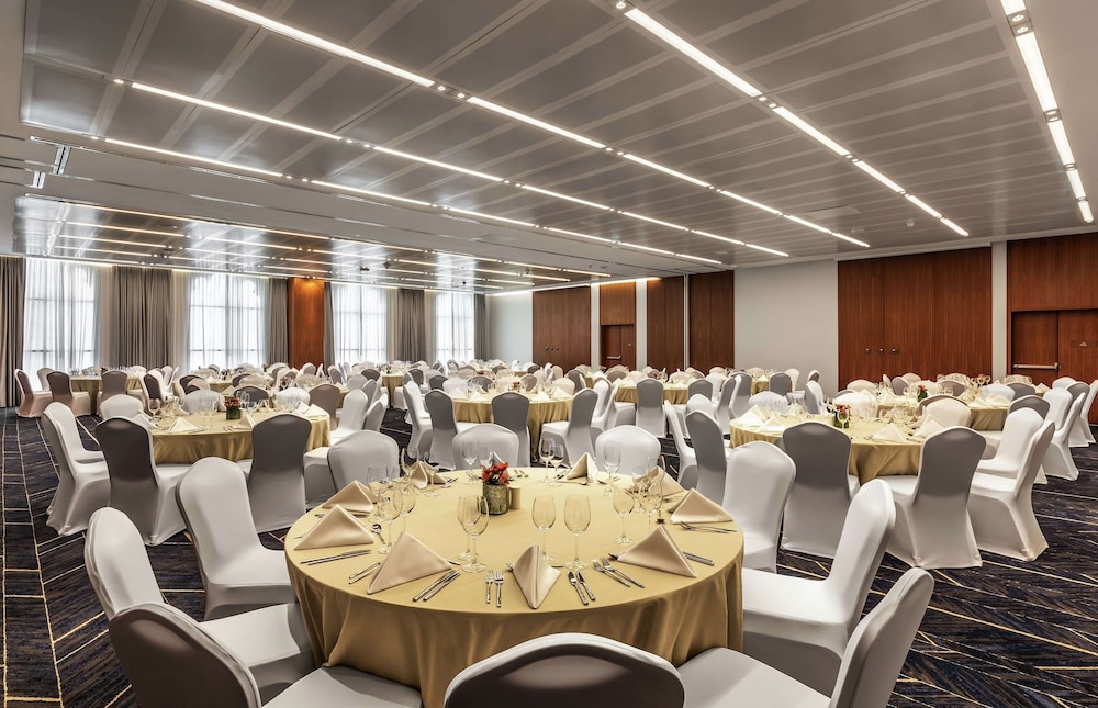 DoubleTree by Hilton – Dubai, Al Jadaf 64/74