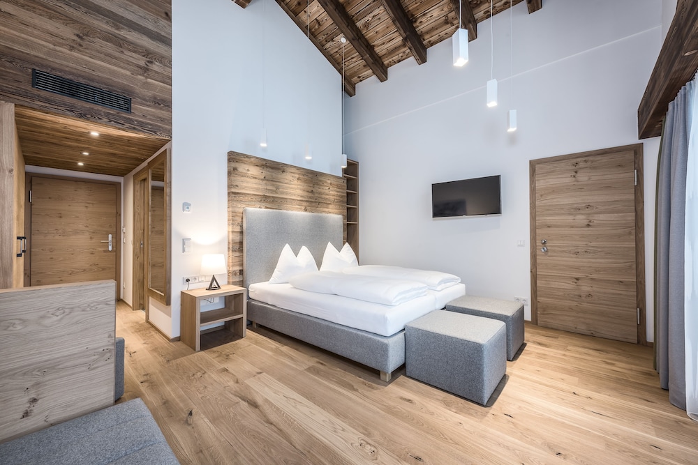 1 Bedroom, Premier, Suite, Balcony, Private Spa