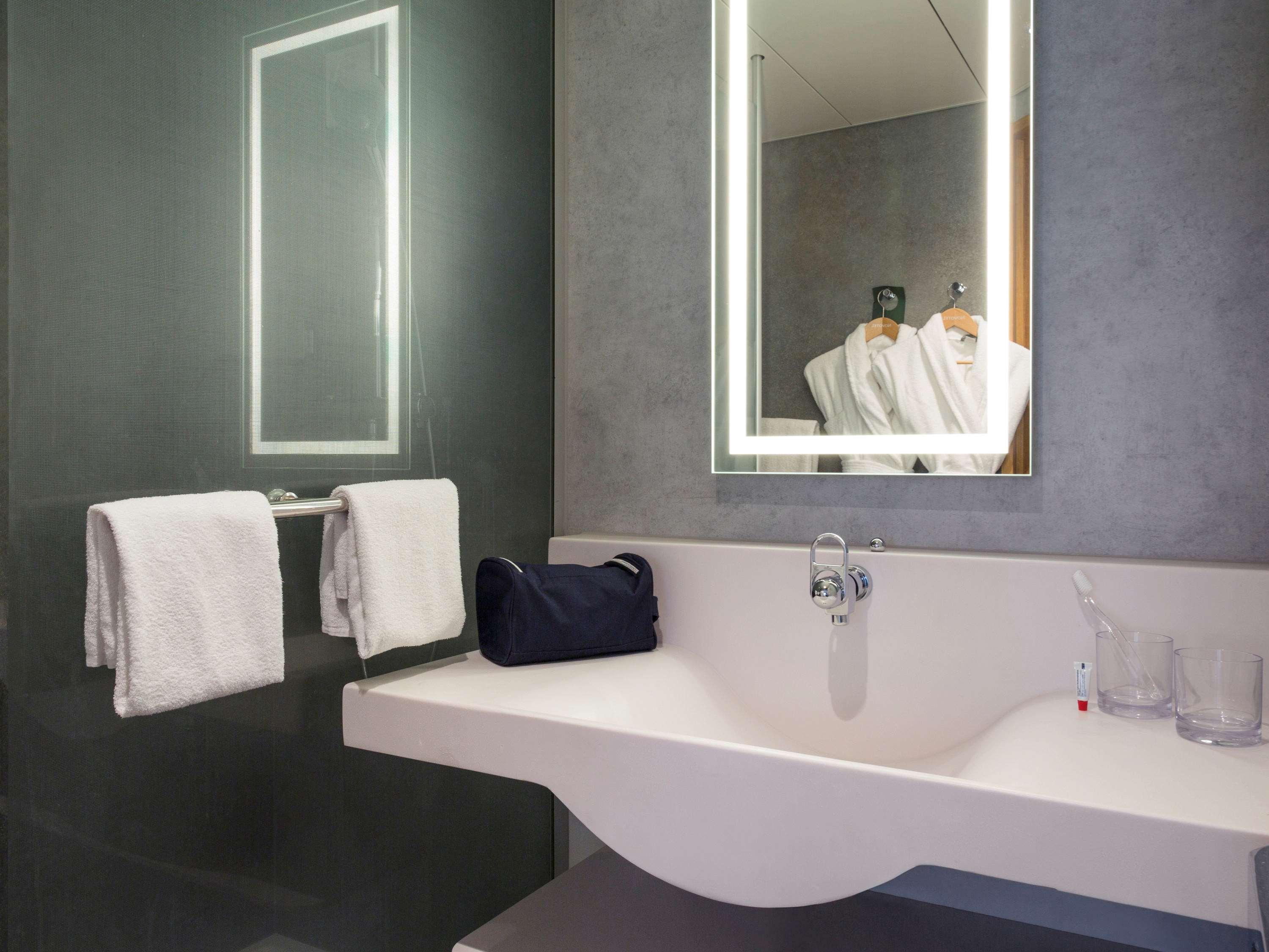 غرفة سوبيريور عائلية بسرير مزدوج، NOVOTEL LAUSANNE BUSSIGNY 10/10