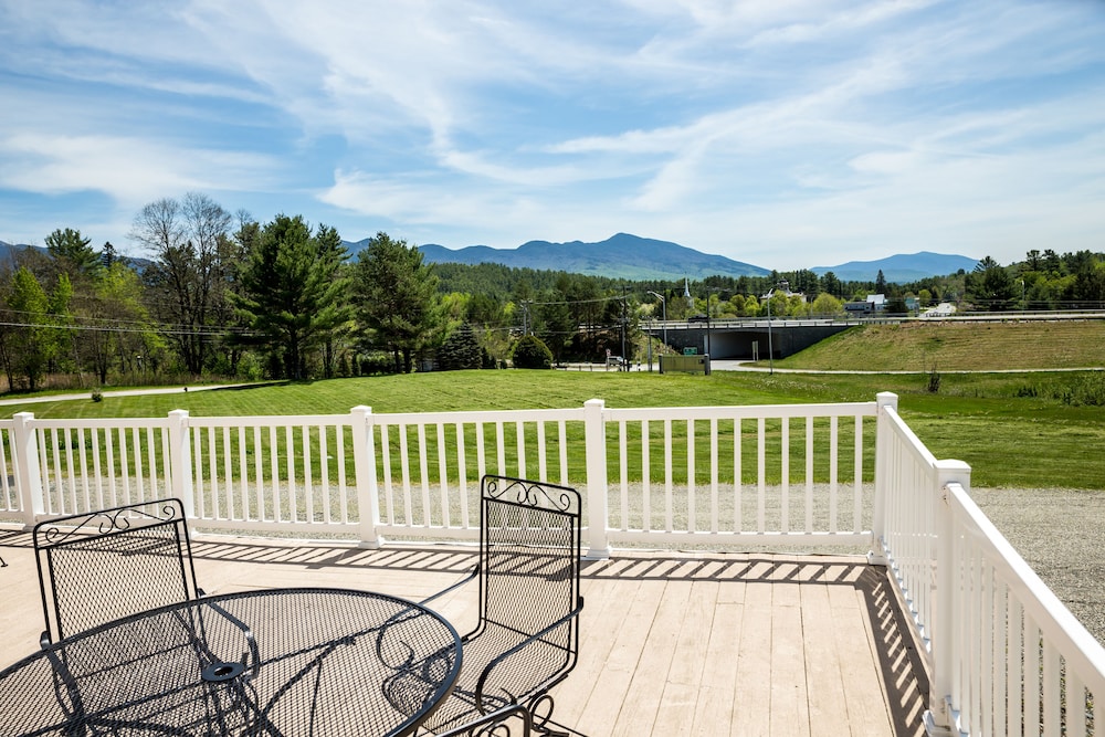 Best Western White Mountain Inn 17/30