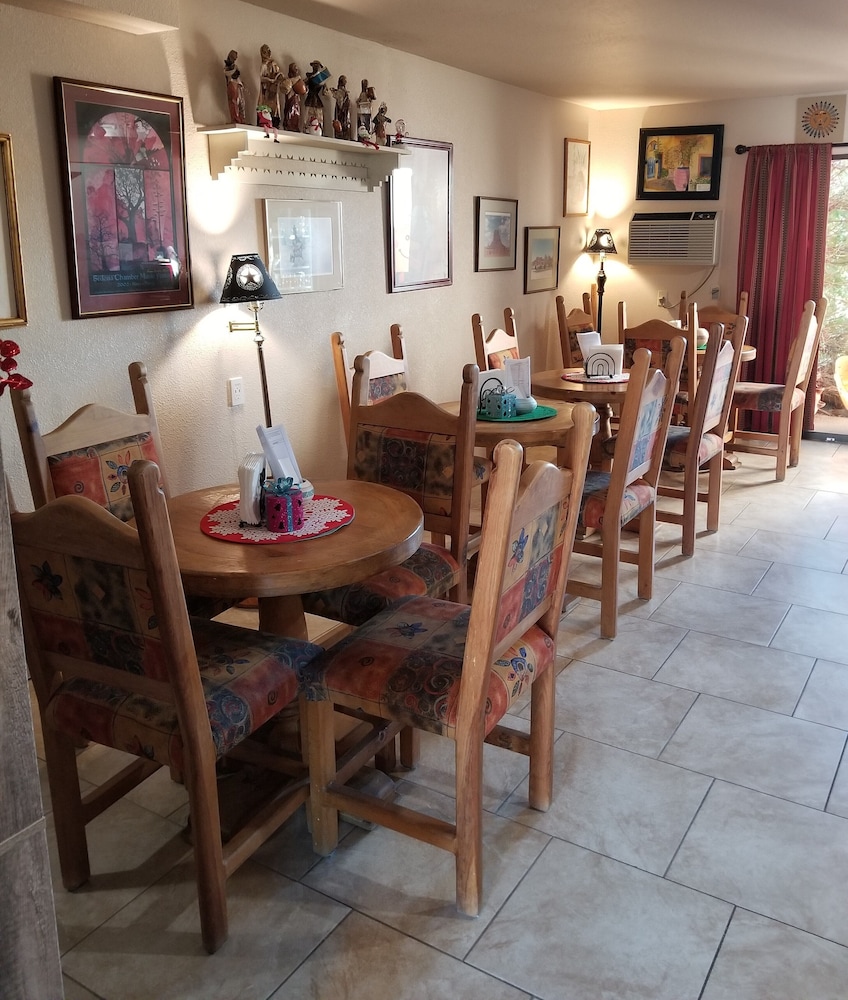 Beaver Creek Inn 34/50