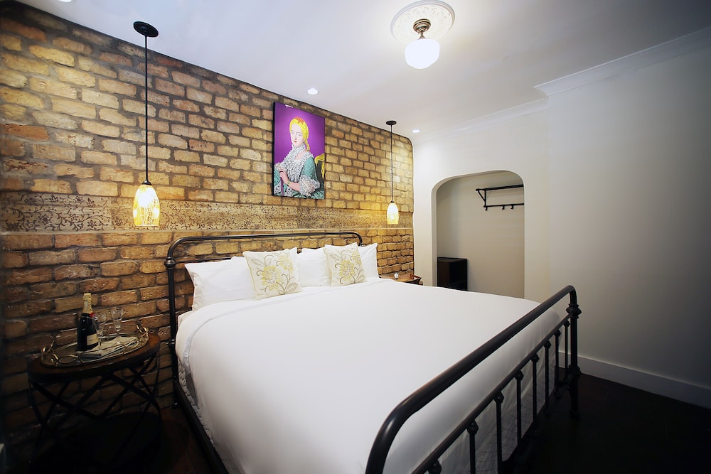 Suite, King Bed, Ocean View, Sofa