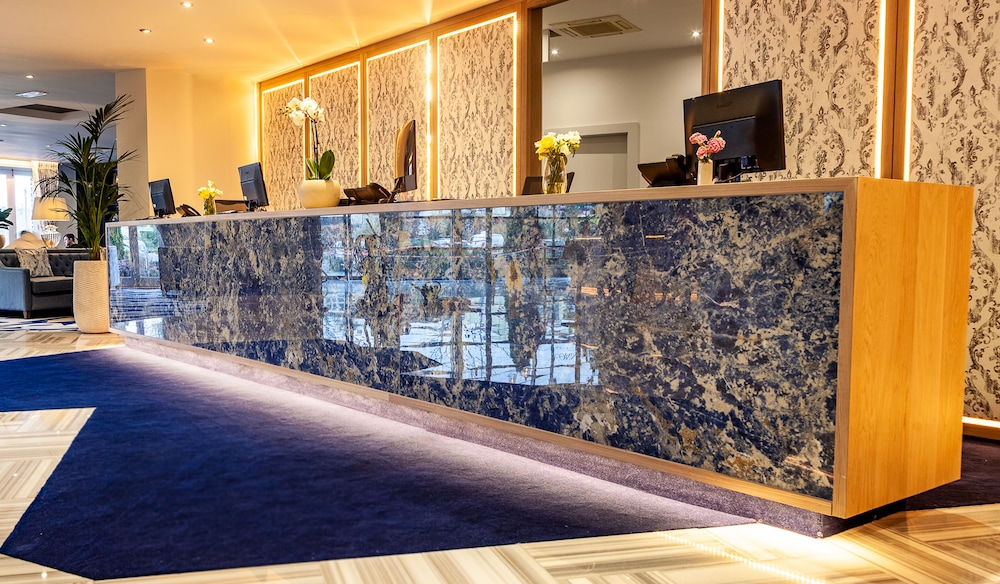 The Connacht Hotel 5/49