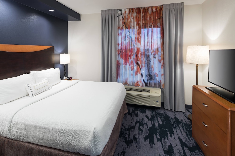 Room at Fairfield Inn And Suites Orlando At Seaworld, ORLANDO - FL