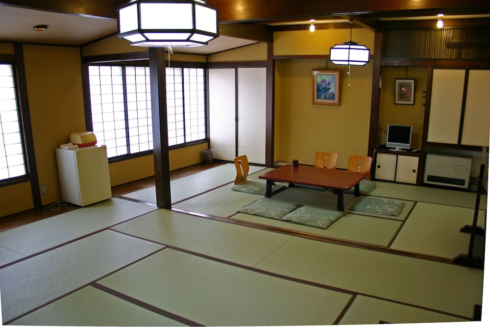 Izumiya Zenbe 29/50
