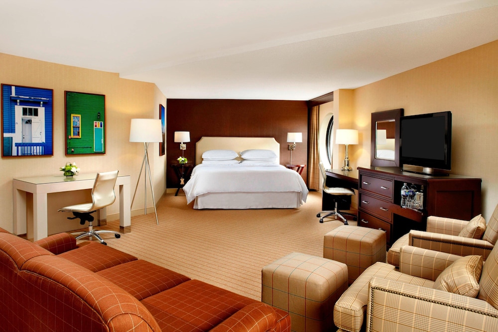 Sheraton Hotel Newfoundland 18/60