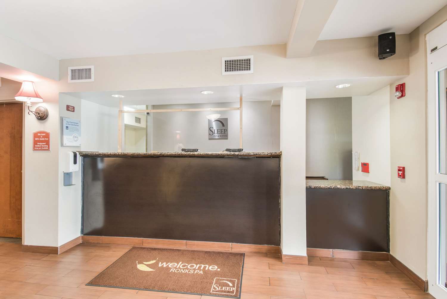 Sleep Inn & Suites Ronks - Lancaster Area 2/36