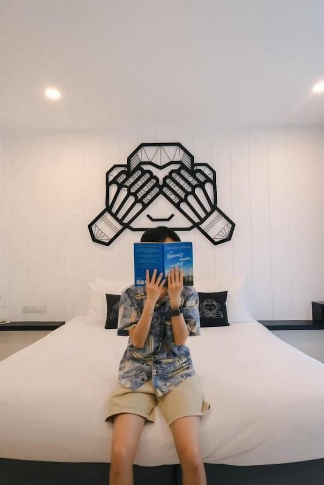 Blu Monkey Phi Phi Island 29/64