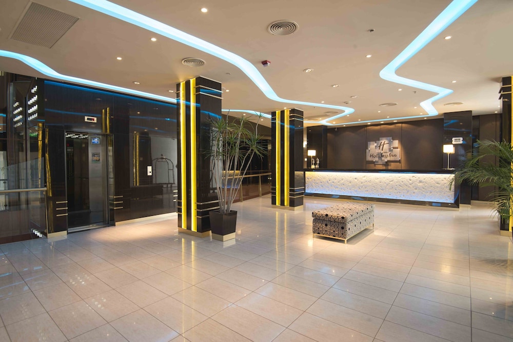 Holiday Inn Rosario 12/80