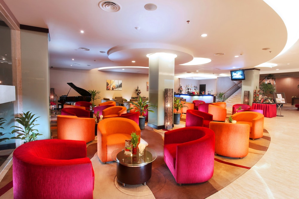 Swiss-Belhotel Kendari 45/70