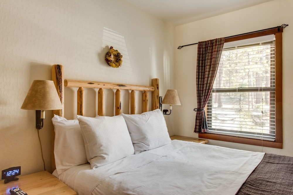 Franciscan Lakeside Lodge 23/73