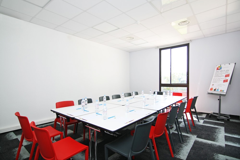 Ibis Styles Toulouse Labege 25/30