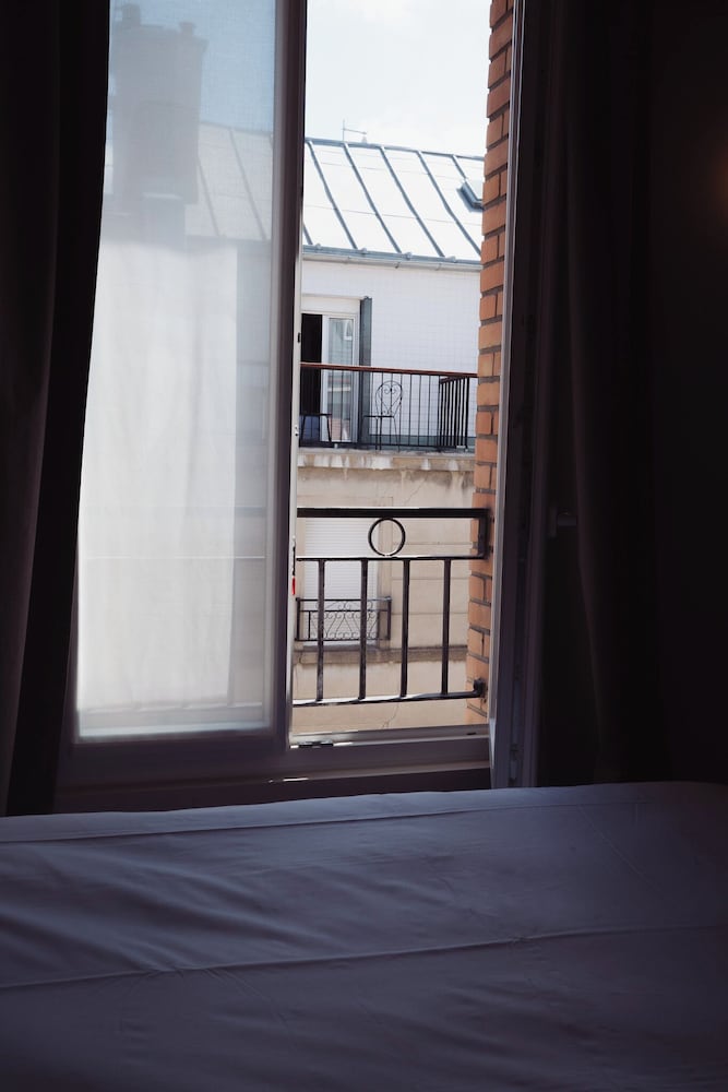 HOTEL CAMELIA INTERNATIONAL 18/50