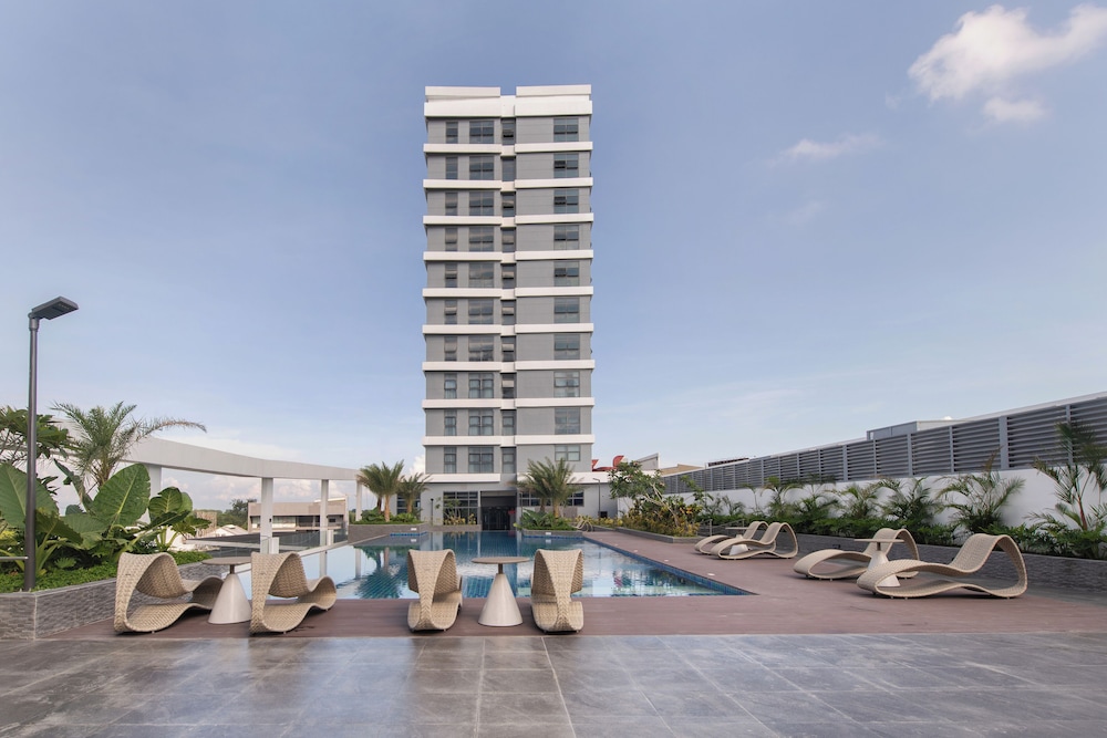 Citadines Bacolod City 4/30