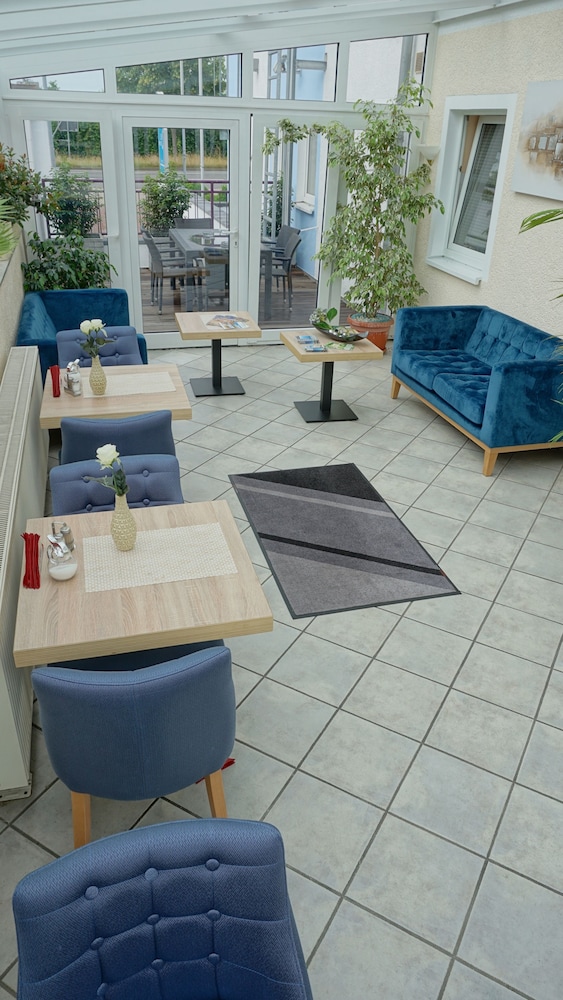 Hotel Opal 36/60