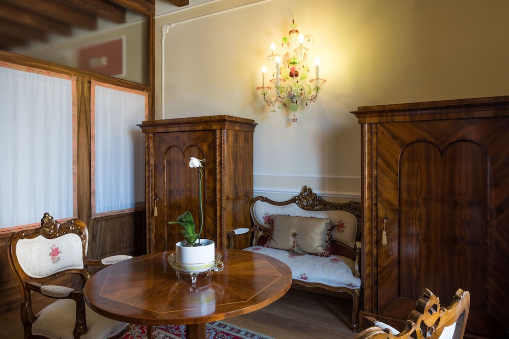 Relais Alberti 47/69