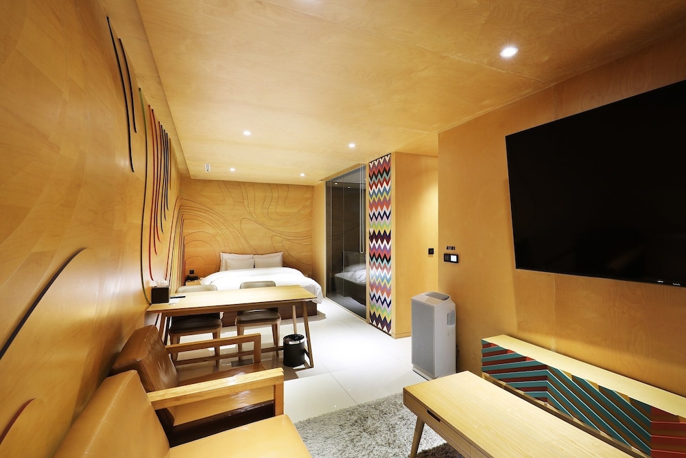 Hotel the Designers Jongno 40/68