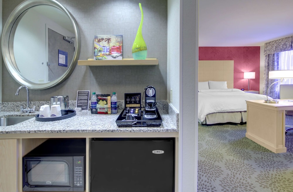 Hampton Inn Suites By Hilton Miami Brickell Downtown 48/65