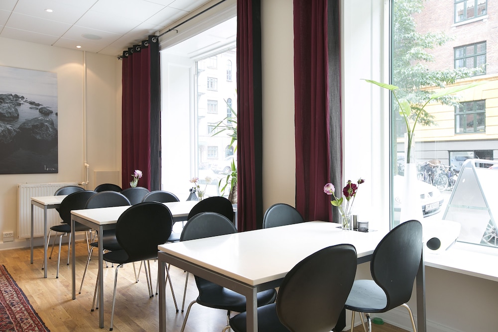 Hotel Copenhagen 56/67