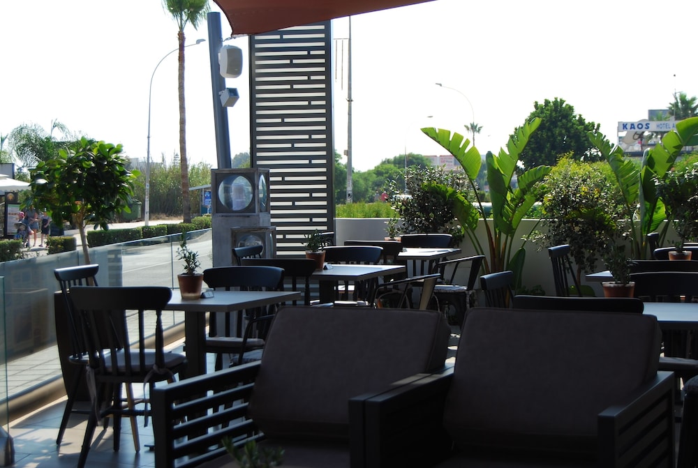 Euronapa Hotel Apartments 34/45