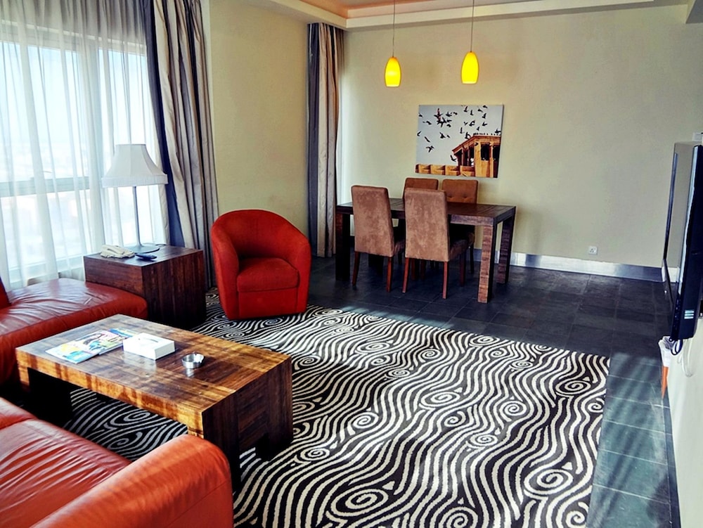 Al Raya Suites Hotel 14/26