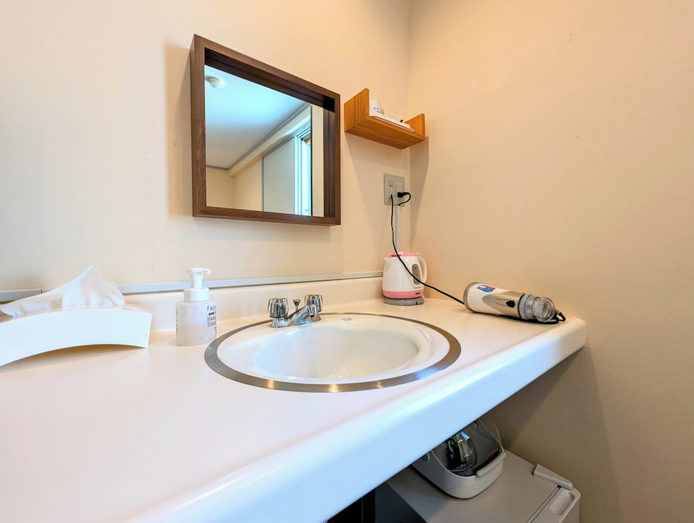 Kanazawa Ekimae Hotel 48/50