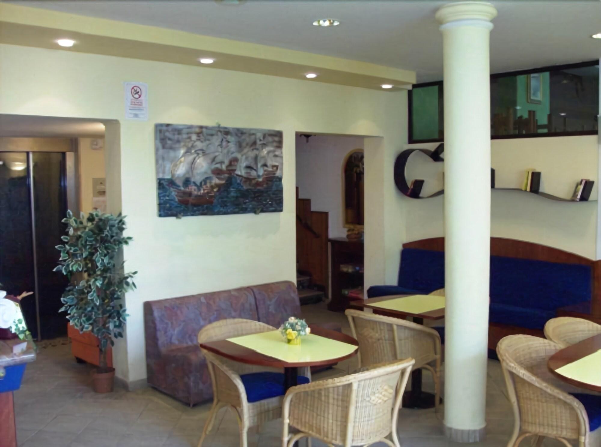 Hotel Reale 36/55