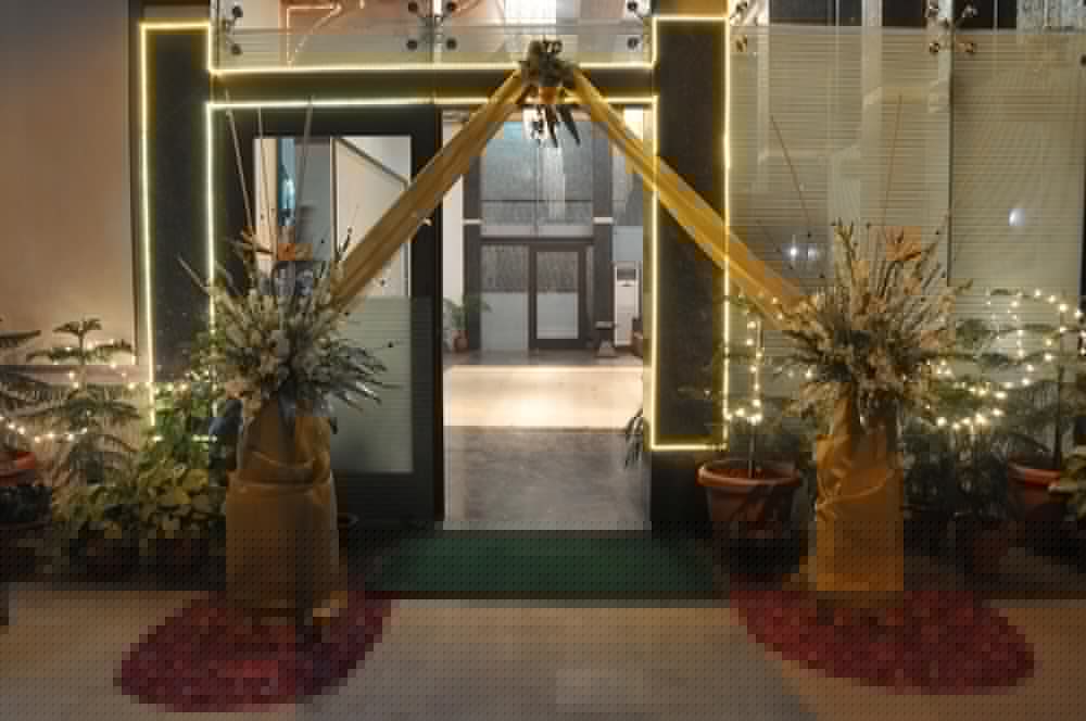 Hotel Orbit 3/52