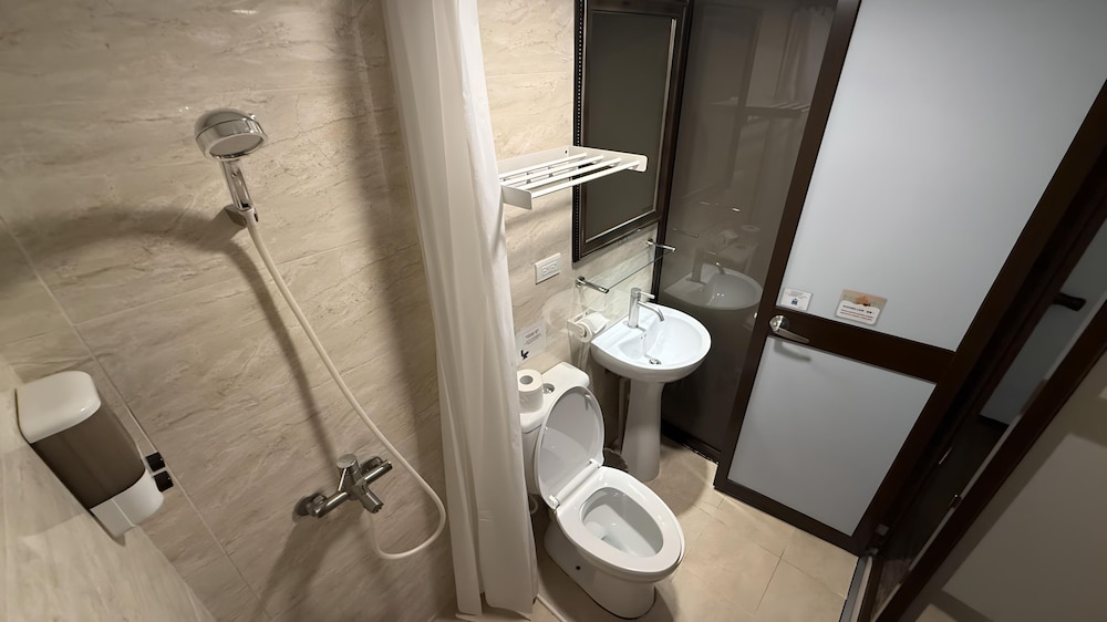 Lutel Hotel 97/100