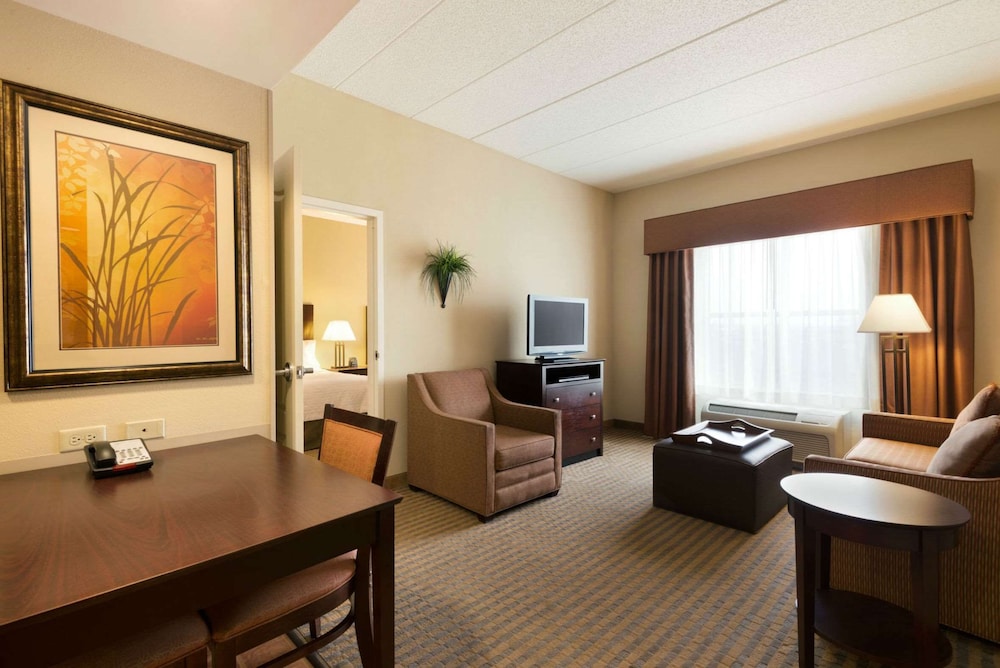Homewood Suites By Hilton Minneapolis St Paul New Brighton 29/55