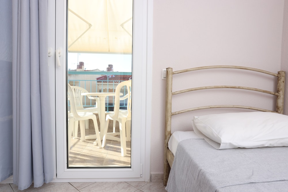 Summer Dream Hotel 18/50