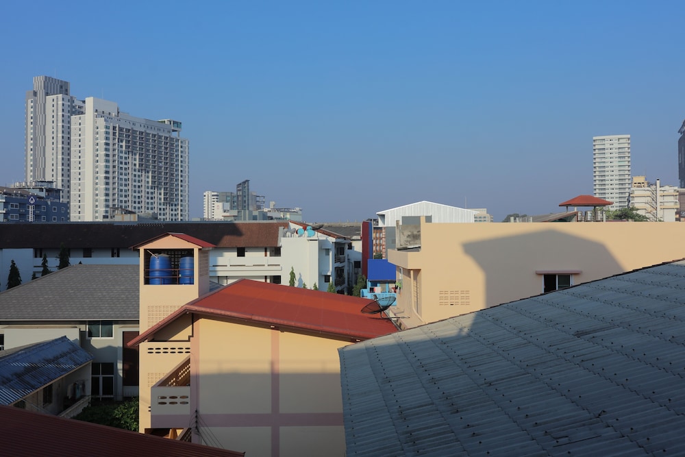 Nalanta Pattaya Hotel 25/29