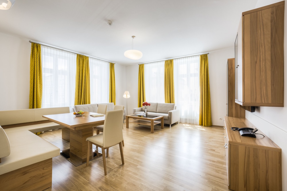 Vienna Grand Apartments City 13/50