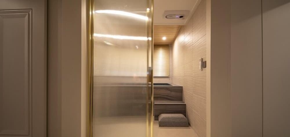 Centro Tourist Hotel 20/50