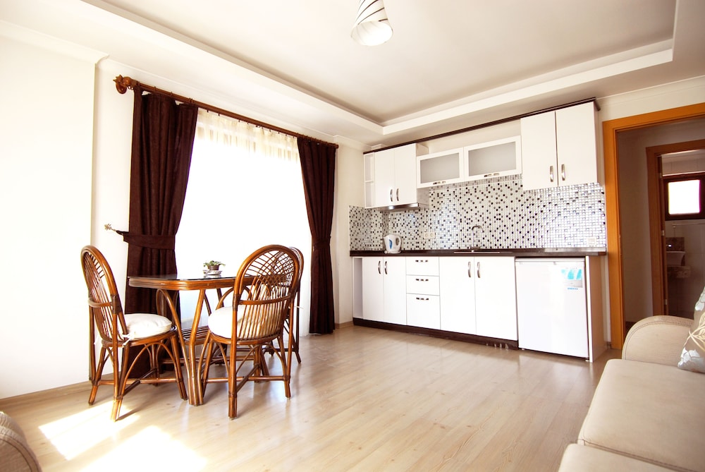 Lidya City Hotel 4/44