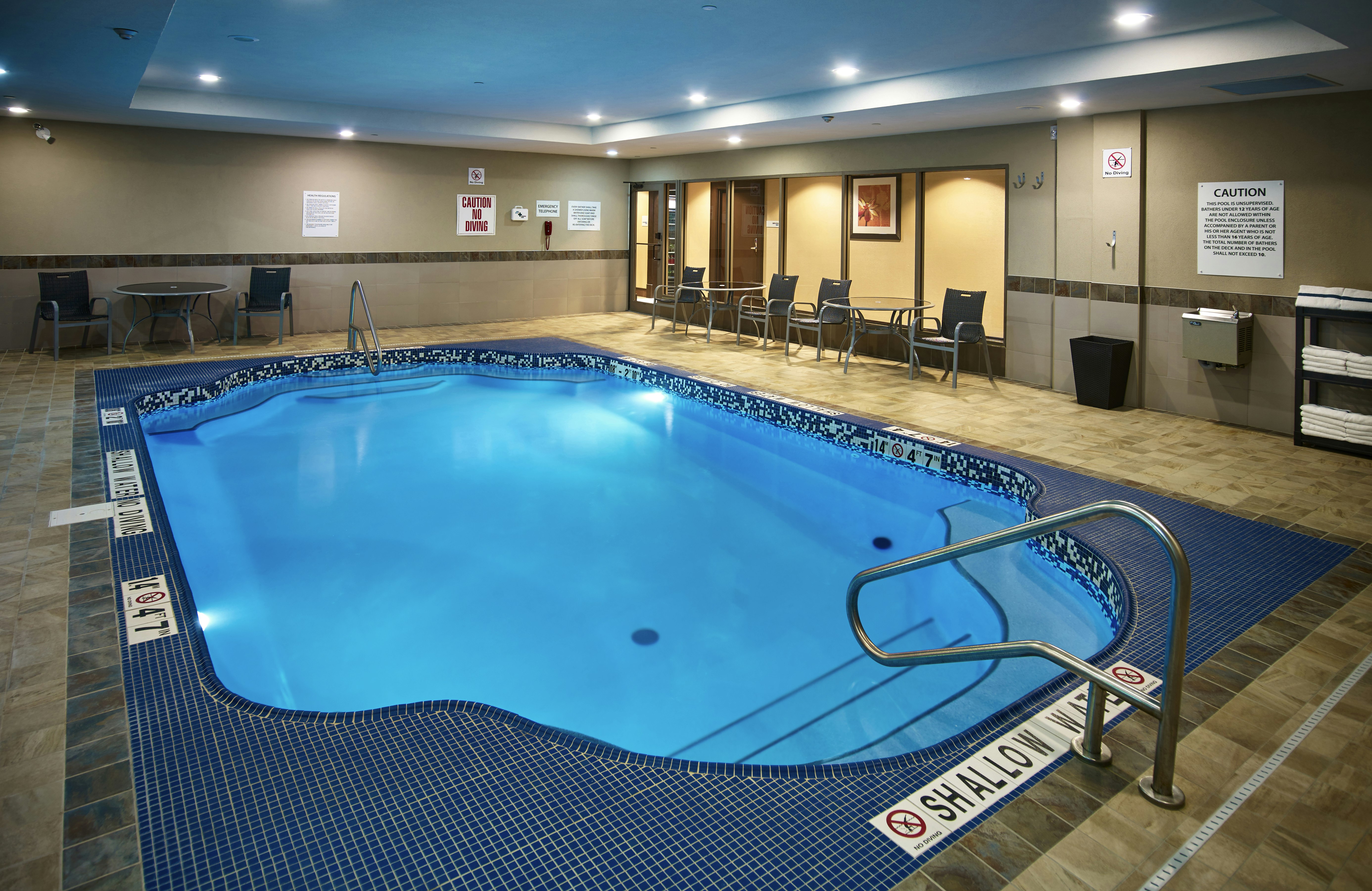 Holiday Inn Express Hotel Amp Suites Timmins 21/39