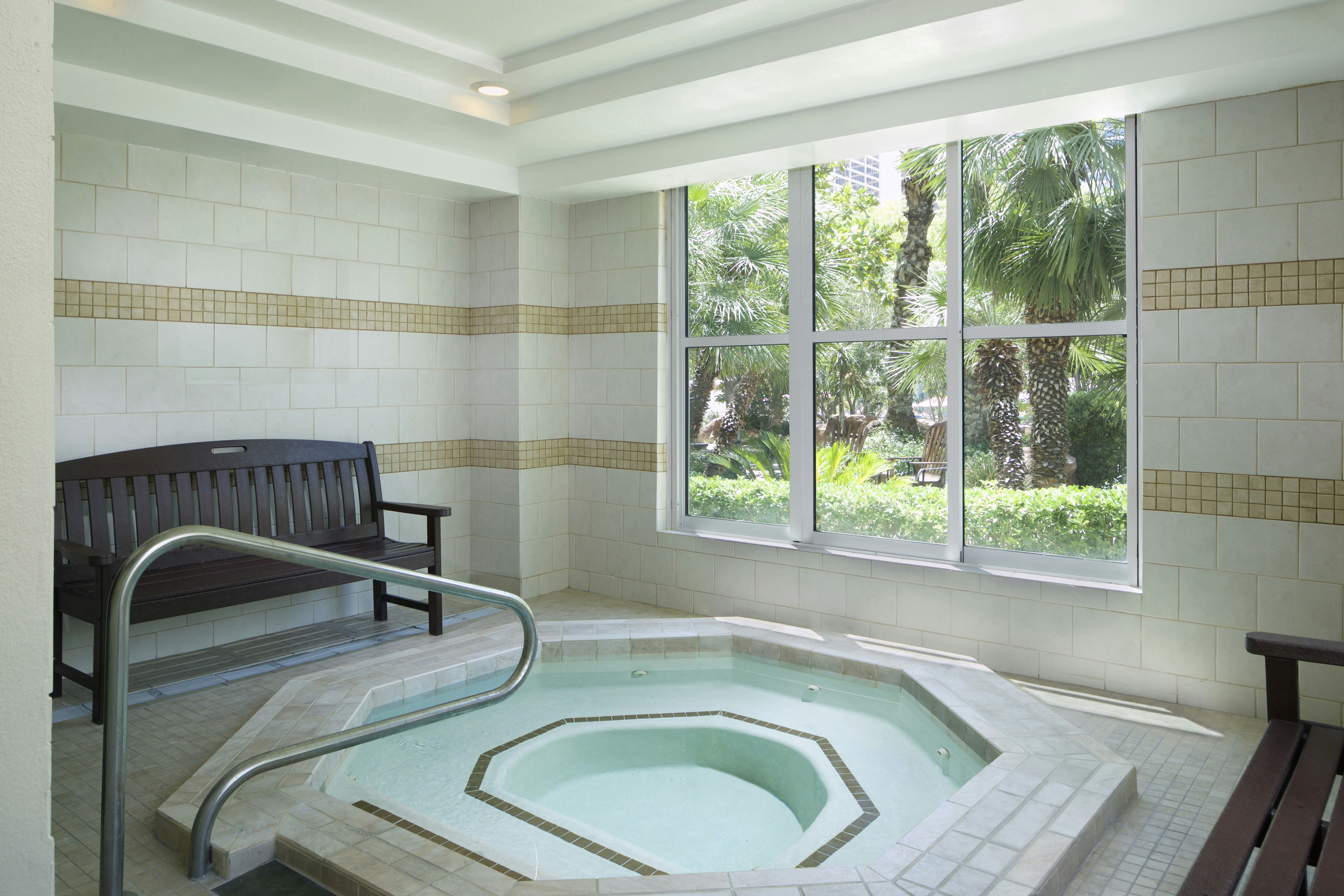 Hilton Grand Vacations Club Flamingo Las Vegas 17/37