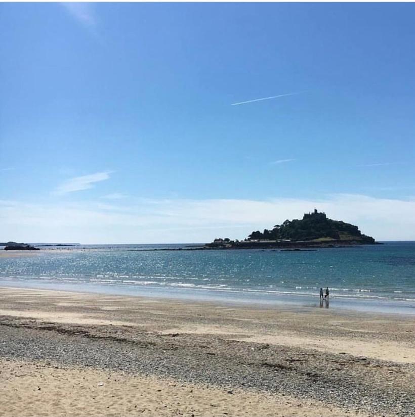Duporth Guest House 9/12