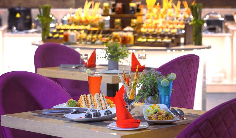 Royale Sarovar Portico Agra 55/65