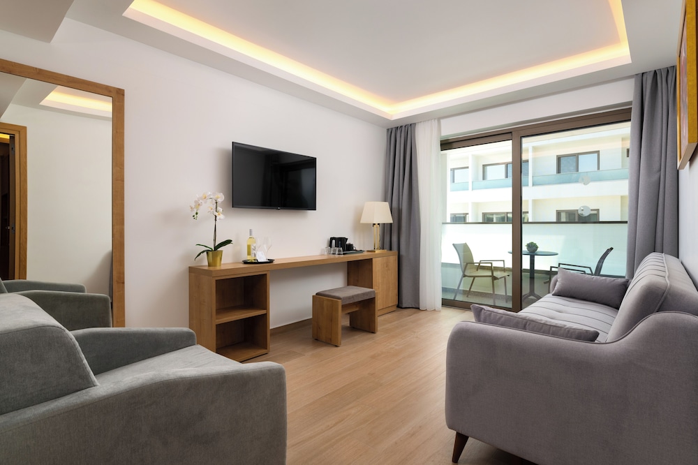 Acandia Hotel 41/63