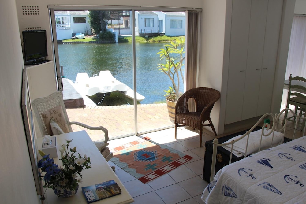 Admiralty B&B 21/50