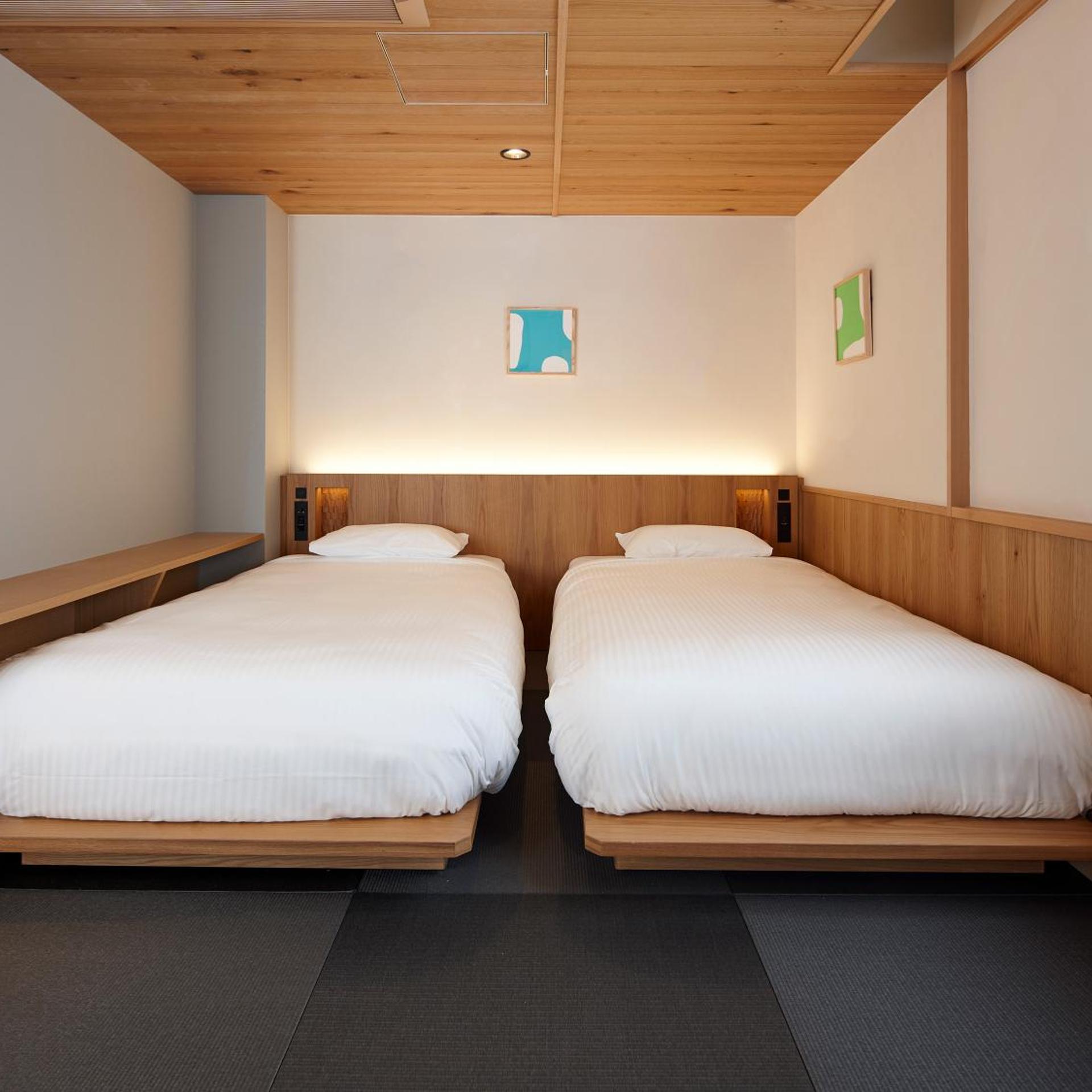 COCOSHUKU AKASAKA Premium 22/57