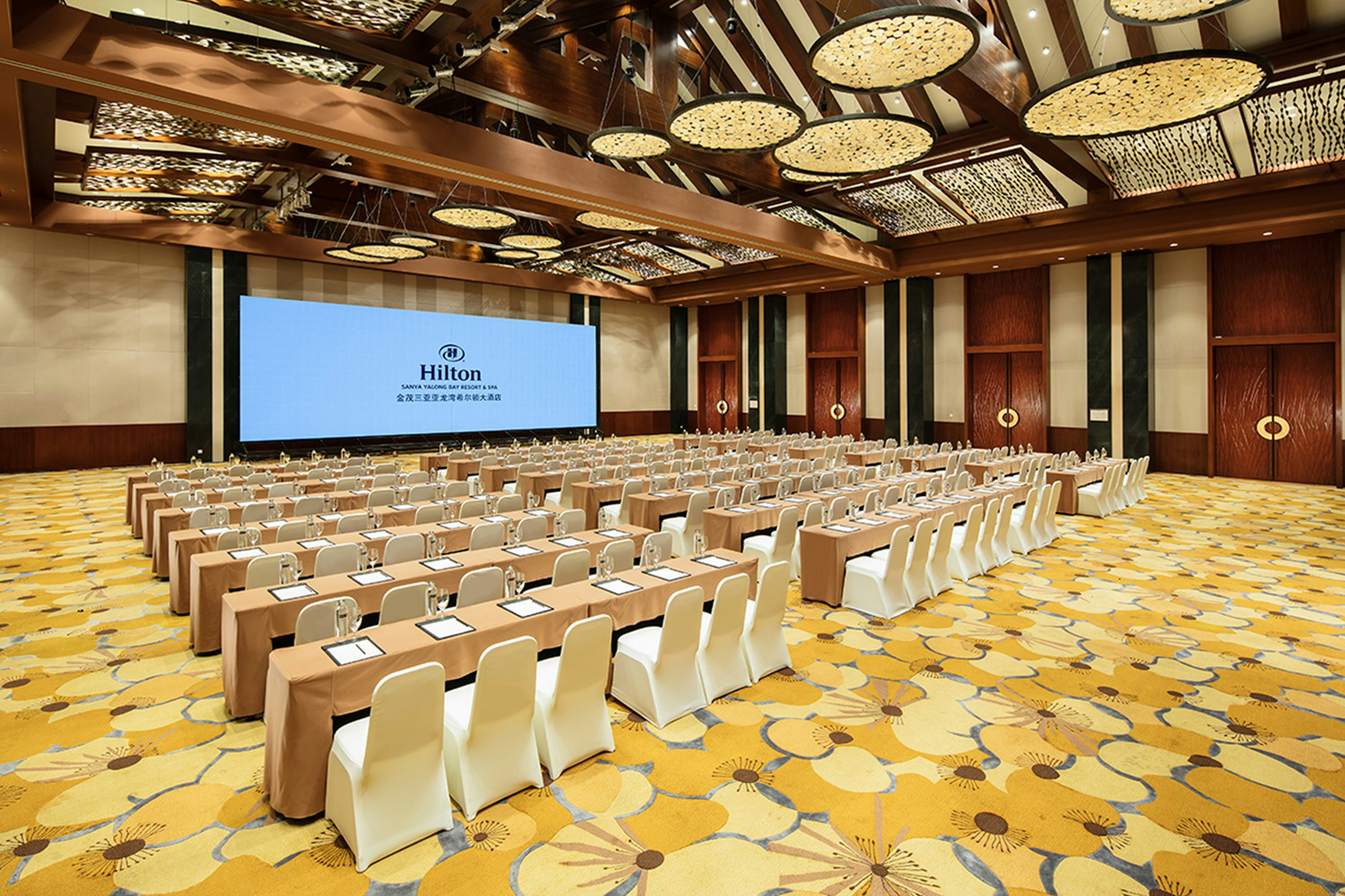 Hilton Sanya Yalong Bay Resort Spa 57/75