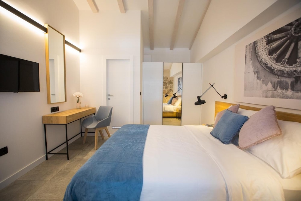 Bova Luxury Rooms 5/36