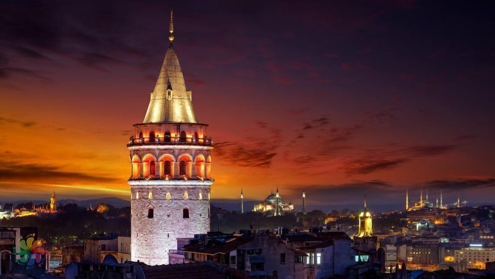 Niconya Port Suite Hotel 59/64