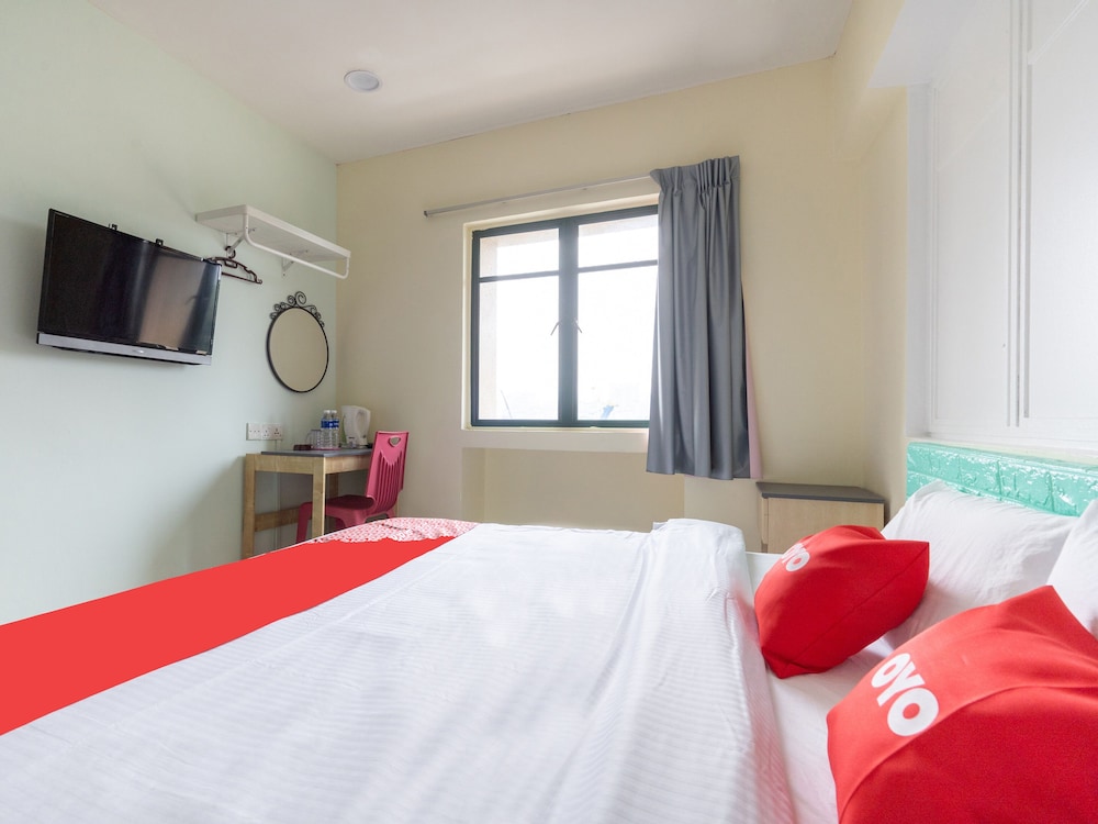 OYO 89717 Budget Star Hotel 10/32