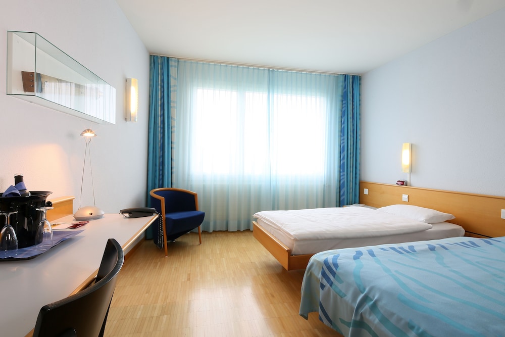 A1 Hotel Restaurant Grauholz AG 15/40